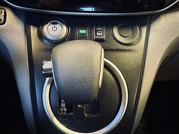 Nissan e-NV200 26 of 30