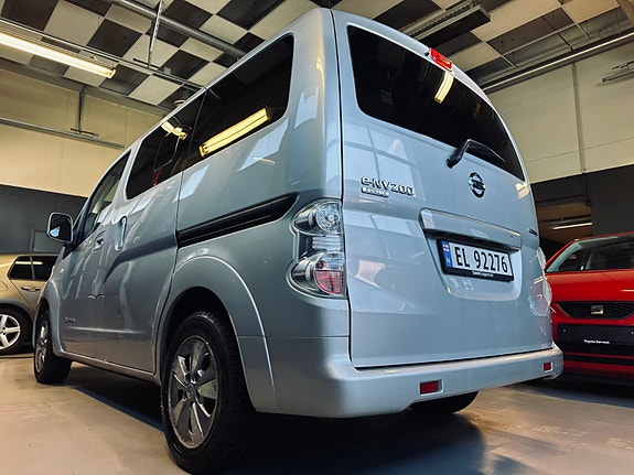 Nissan e-NV200 8 of 30