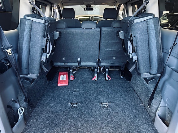 Nissan e-NV200 19 of 30