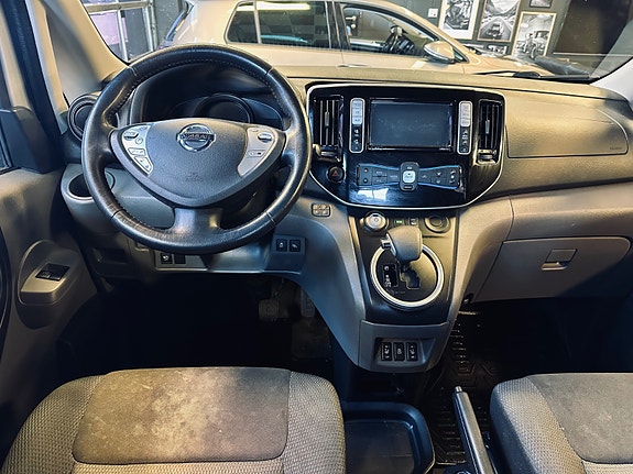 Nissan e-NV200 13 of 30