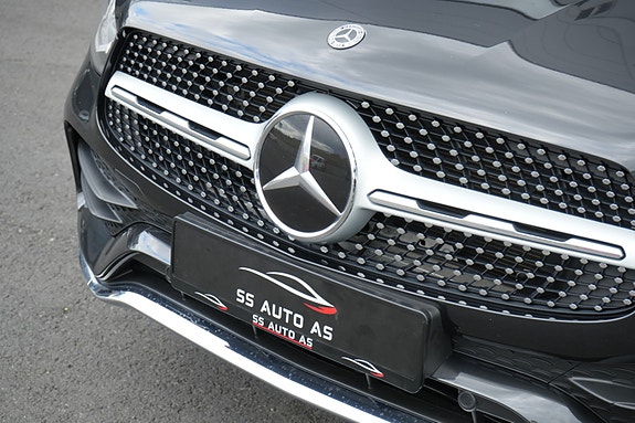Mercedes-Benz GLC300 e 5 of 30