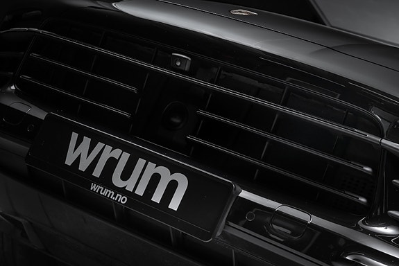 Porsche Cayenne 10 of 30