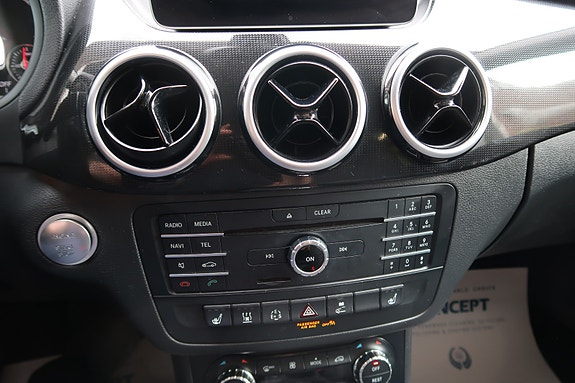 Mercedes-Benz B-Klasse 23 of 30