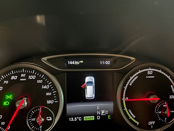 Mercedes-Benz B-Klasse 30 of 30