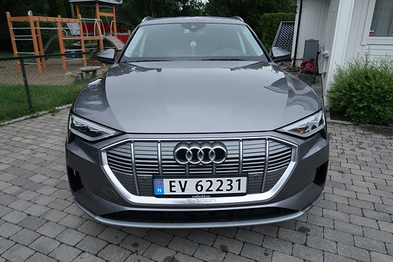 Audi e-tron 16 of 30