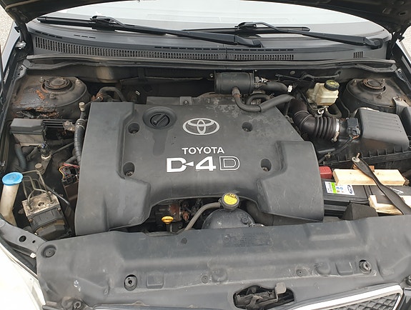 Toyota Corolla 14 of 18