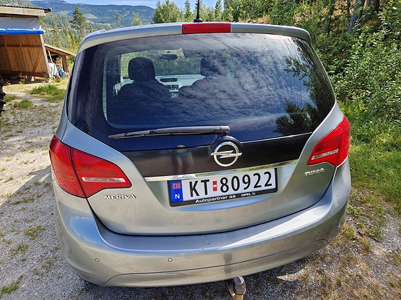 Opel Meriva 2 of 23