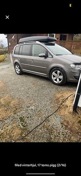 Volkswagen Touran 24 of 24