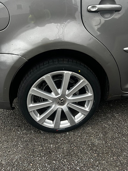 Volkswagen Touran 21 of 24