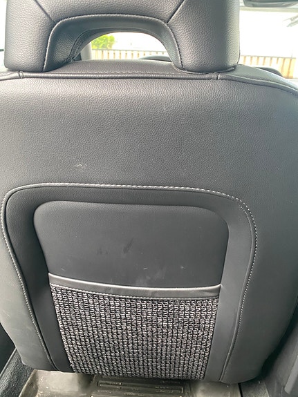Volvo XC70 17 of 30