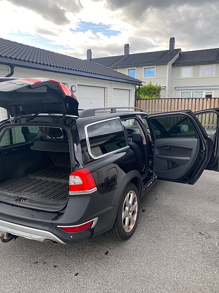 Volvo XC70 5 of 30