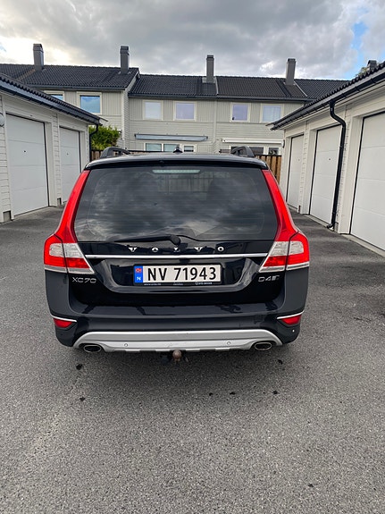 Volvo XC70 12 of 30