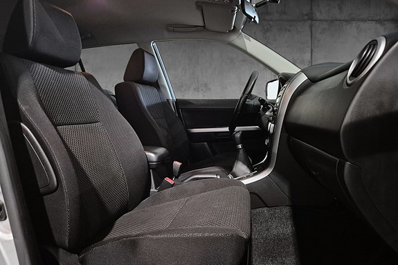 Suzuki Grand Vitara 11 of 17