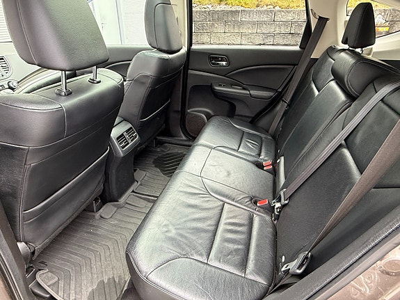 Honda CR-V 22 of 27