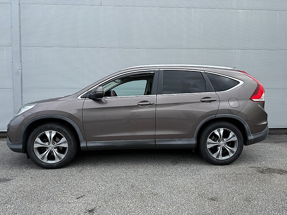 Honda CR-V 2 of 27