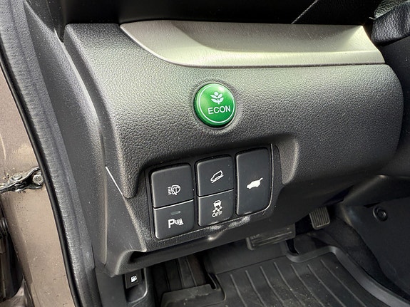 Honda CR-V 9 of 27