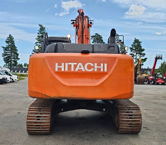 Hitachi ZX210LC-6, 2018 mod, 7262 timer, Rototilt, gripekassett, Ny sertifisering, Ny service. 4 of 5