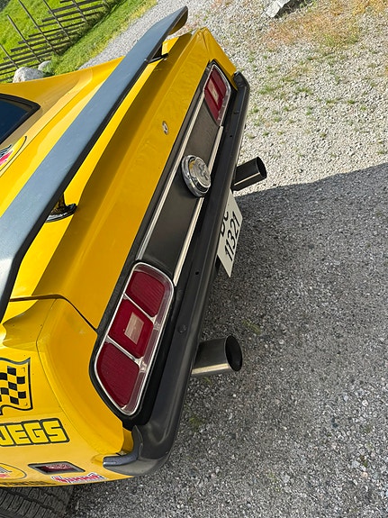 Ford Mustang 5 of 5