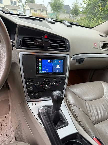 Volvo V70 25 of 30