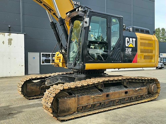 Cat 330FL HD HW, 2016 mod, 11270 timer, Rototilt, 2 skuffer, nesten nytt understell, ny service og sertifisering. 9 of 30