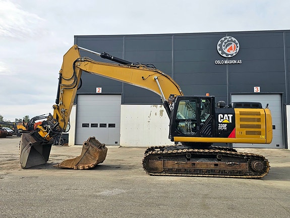 Cat 330FL HD HW, 2016 mod, 11270 timer, Rototilt, 2 skuffer, nesten nytt understell, ny service og sertifisering. 2 of 5