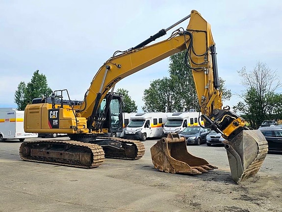 Cat 330FL HD HW, 2016 mod, 11270 timer, Rototilt, 2 skuffer, nesten nytt understell, ny service og sertifisering. 7 of 30