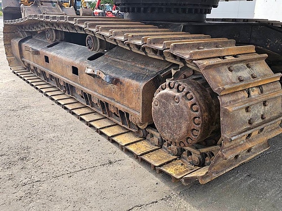 Cat 330FL HD HW, 2016 mod, 11270 timer, Rototilt, 2 skuffer, nesten nytt understell, ny service og sertifisering. 16 of 30