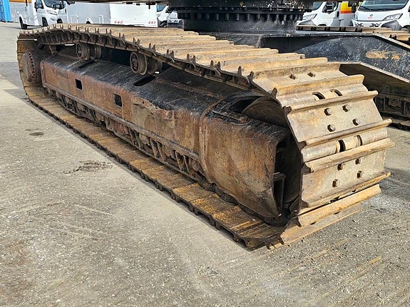 Cat 330FL HD HW, 2016 mod, 11270 timer, Rototilt, 2 skuffer, nesten nytt understell, ny service og sertifisering. 17 of 30