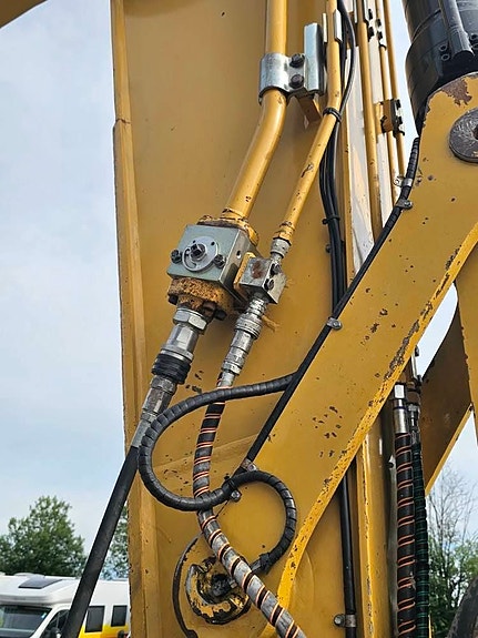Cat 330FL HD HW, 2016 mod, 11270 timer, Rototilt, 2 skuffer, nesten nytt understell, ny service og sertifisering. 26 of 30