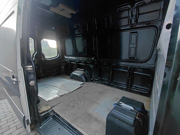 Volkswagen Crafter 35 4 of 5