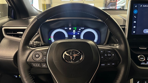 Toyota Corolla Cross 19 of 30