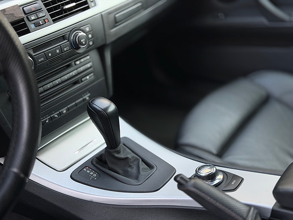 BMW 335i 7 of 10