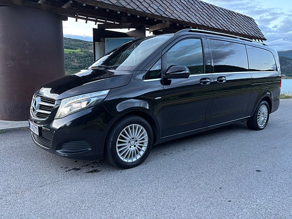 Mercedes-Benz V250 d 2 of 11