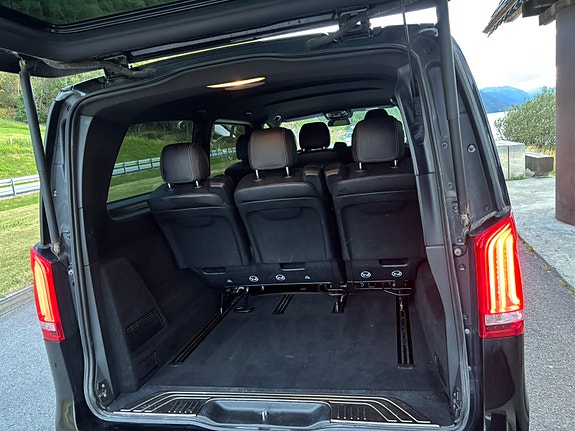 Mercedes-Benz V250 d 4 of 11