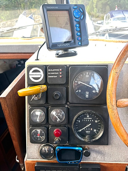 Marex 770 Holiday Kun 3 eiere og kun 1850timer på motor 19 of 30