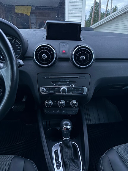 Audi A1 13 of 16
