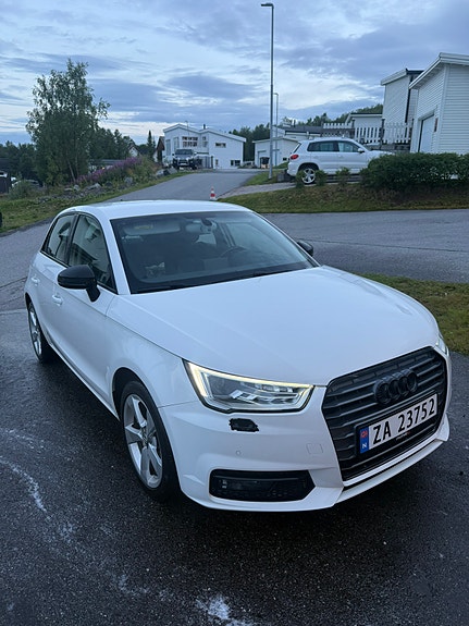 Audi A1 5 of 16