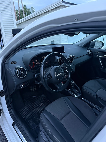 Audi A1 11 of 16