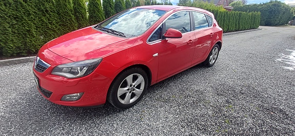 Opel Astra 3 of 5