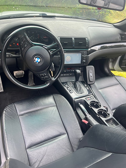 BMW 320Ci 3 of 5