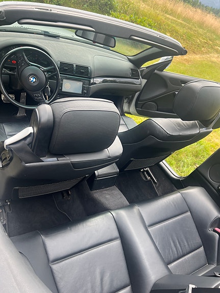 BMW 320Ci 4 of 5