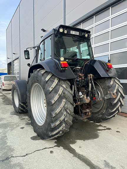 CASE IH CVX 150 3 of 12