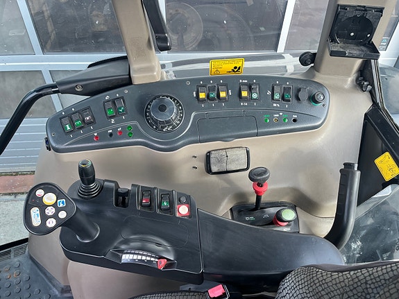CASE IH CVX 150 9 of 12