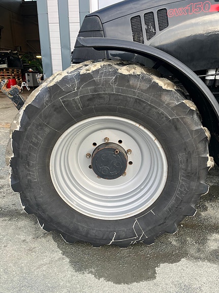 CASE IH CVX 150 6 of 12