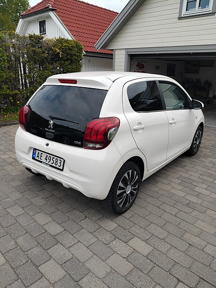 Peugeot 108 3 of 13