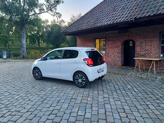 Peugeot 108 12 of 13