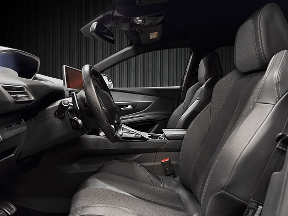 Peugeot 3008 24 of 30