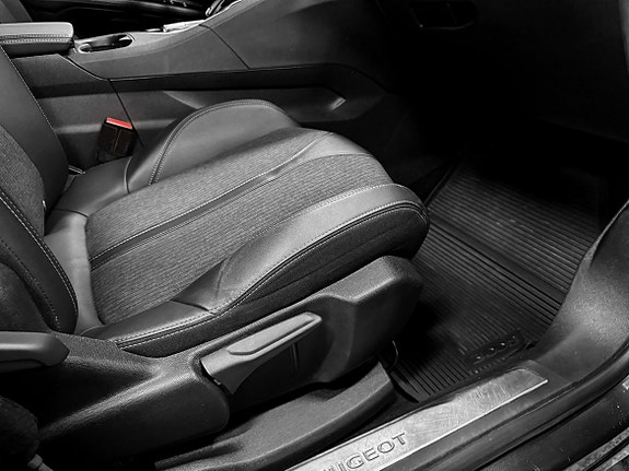 Peugeot 3008 29 of 30