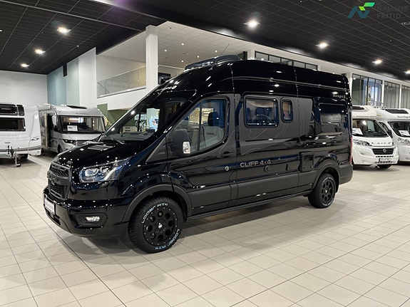 Sunlight Cliff 590 4x4 Green Trek - HENGERFESTE | FIREHJULSTREKK | TRUMA COMBI 6E 5 of 5