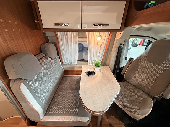 Pøssl Globecar Campscout 640 - 2,3l / 140hk | AUTOMAT | 8 of 30